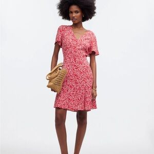 NWT Madewell White and Red Smocked Mini Sundress with Flutter Sleeves